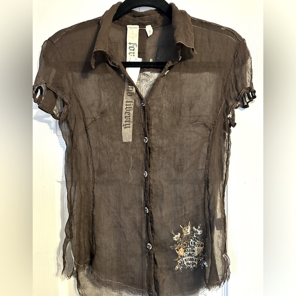 NWT JOHNNY WAS For LOVE and LIBERTY Sheer Silk gold foil graphic shirt S Y2K